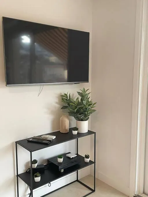 T2 proche commodités Nice Appartement
