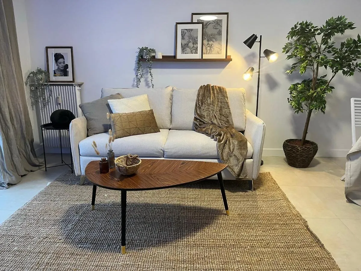 Palais Royal - Appartement Tout Confort contacts